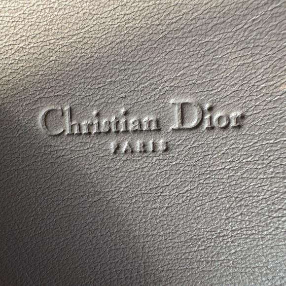 Beautiful Christian Dior Addict pink envelope clutch/wristlet w/ authentication - Picture 9 of 12